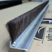 Полосовая щетка СТРИБО ПРО 5.25 с конским ворсом